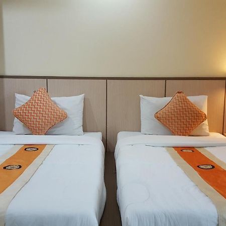 Kaen Nakorn Hotel Хон Каен Экстерьер фото