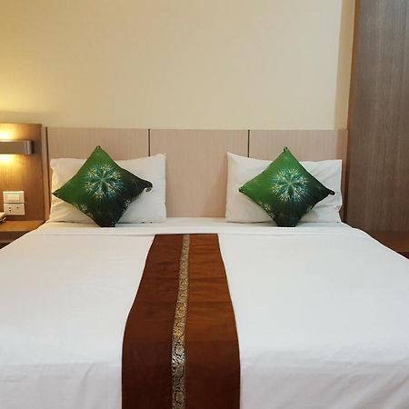 Kaen Nakorn Hotel Хон Каен Экстерьер фото